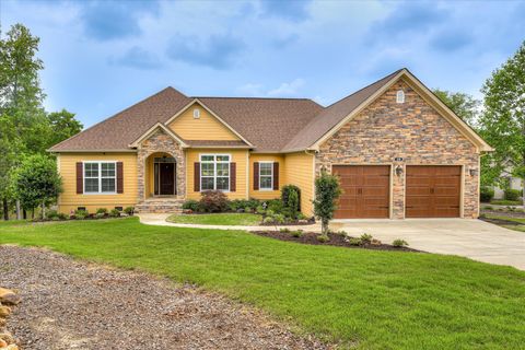 Photo of 139 Laurens Drive, McCormick, SC 29835 (MLS # 540396) Photo of 139 Laurens Drive, McCormick, SC 29835 (MLS # 540396)