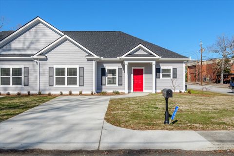 A home in Thomson