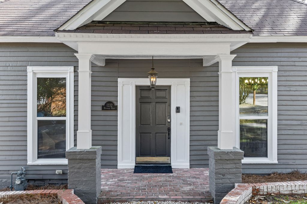 Photo of 1232 Hickman Road, Augusta, GA 30904 (MLS # 553466)