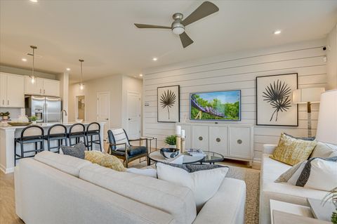 Tiny photo for 4219 Whitehouse Street, Harlem, GA 30814 (MLS # 547083)