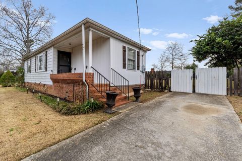 Tiny photo for 465 Paschal Street, Harlem, GA 30814 (MLS # 550661)