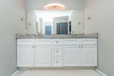 Tiny photo for 26 Mulberry Lane, Augusta, GA 30909 (MLS # 549720)