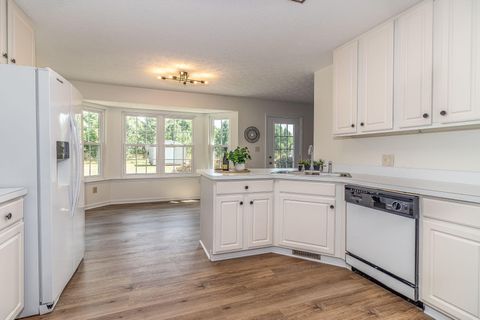 Tiny photo for 229 Seven Oaks Drive, Washington, GA 30673 (MLS # 547534)