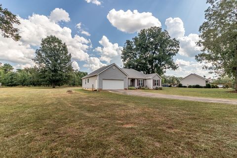 Tiny photo for 229 Seven Oaks Drive, Washington, GA 30673 (MLS # 547534)