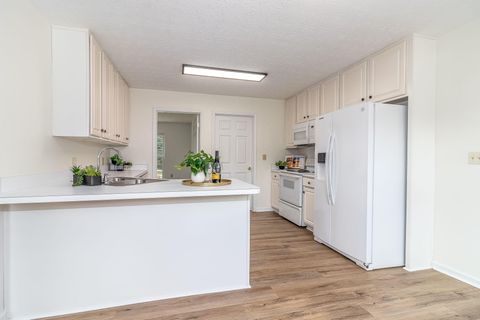 Tiny photo for 229 Seven Oaks Drive, Washington, GA 30673 (MLS # 547534)