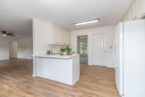 Tiny photo for 229 Seven Oaks Drive, Washington, GA 30673 (MLS # 547534)