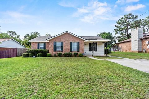 Photo of 3421 Mcalpine Drive, Augusta, GA 30906 (MLS # 553207)