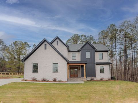 A home in Appling