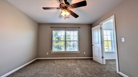 Tiny photo for 563 Bunchgrass Street, Evans, GA 30809 (MLS # 548629)