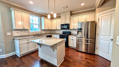 Tiny photo for 563 Bunchgrass Street, Evans, GA 30809 (MLS # 548629)