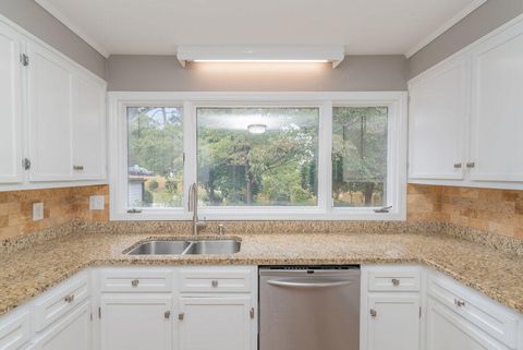 Tiny photo for 3075 Walton Way, Augusta, GA 30909 (MLS # 546194)