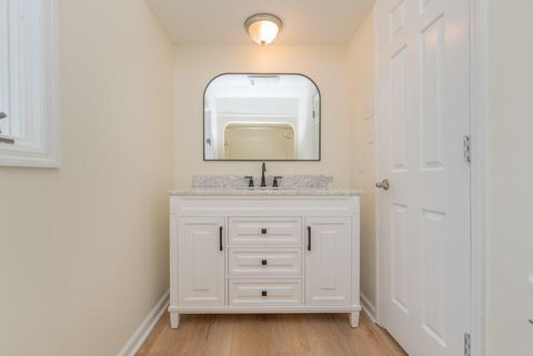 Tiny photo for 3075 Walton Way, Augusta, GA 30909 (MLS # 546194)