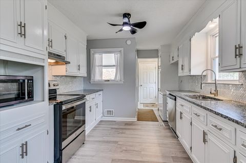 Tiny photo for 603 Oakdale Avenue, North Augusta, SC 29841 (MLS # 552077)