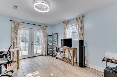 Tiny photo for 603 Oakdale Avenue, North Augusta, SC 29841 (MLS # 552077)