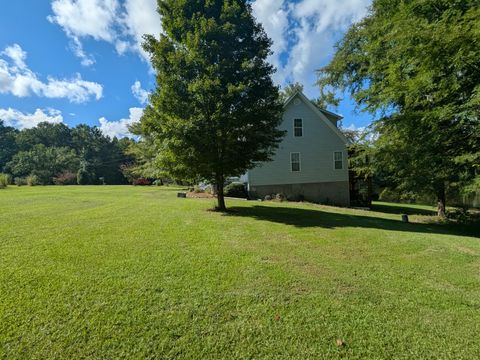 Tiny photo for 10 New Market Road, Trenton, SC 29847 (MLS # 545962)