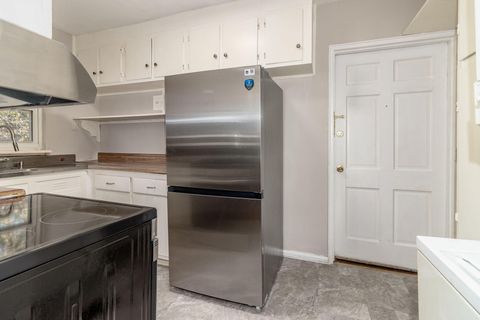 Tiny photo for 501 Milledge Road, Augusta, GA 30904 (MLS # 550057)