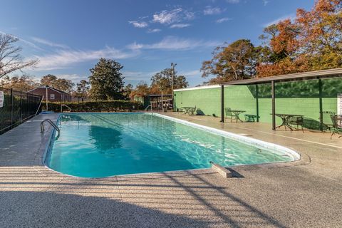 Tiny photo for 501 Milledge Road, Augusta, GA 30904 (MLS # 550057)