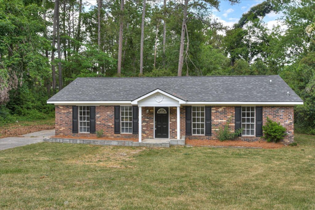 Photo of 2505 Dewsbury Court, Hephzibah, GA 30815 (MLS # 555100)