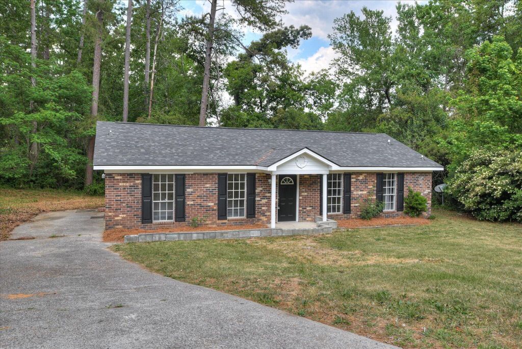 Photo of 2505 Dewsbury Court, Hephzibah, GA 30815 (MLS # 555100)