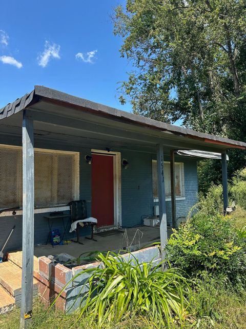 Tiny photo for 1539 Chestnut Street, Augusta, GA 30901 (MLS # 547381)