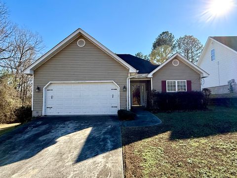 Photo of 1971 Shoreline Drive, Grovetown, GA 30813 (MLS # 551139)