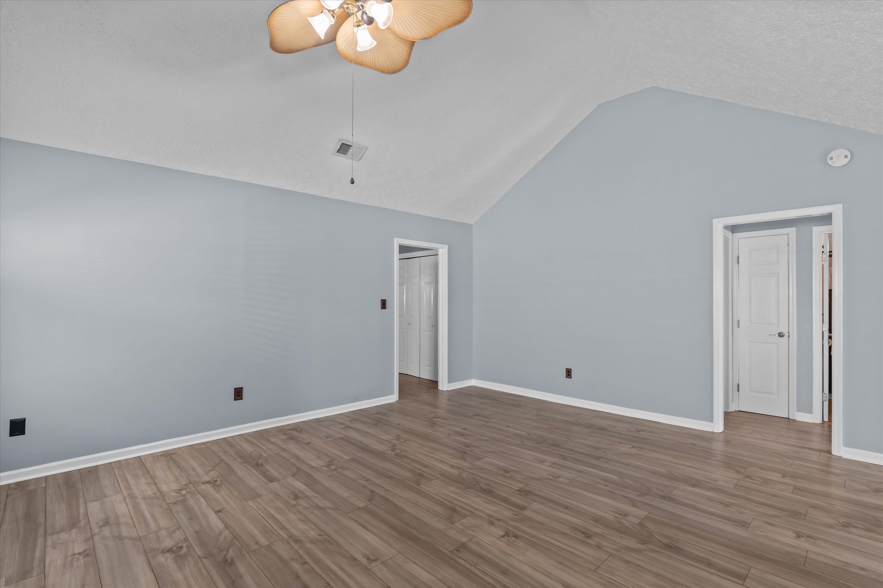4423 SUMMERLIN Drive