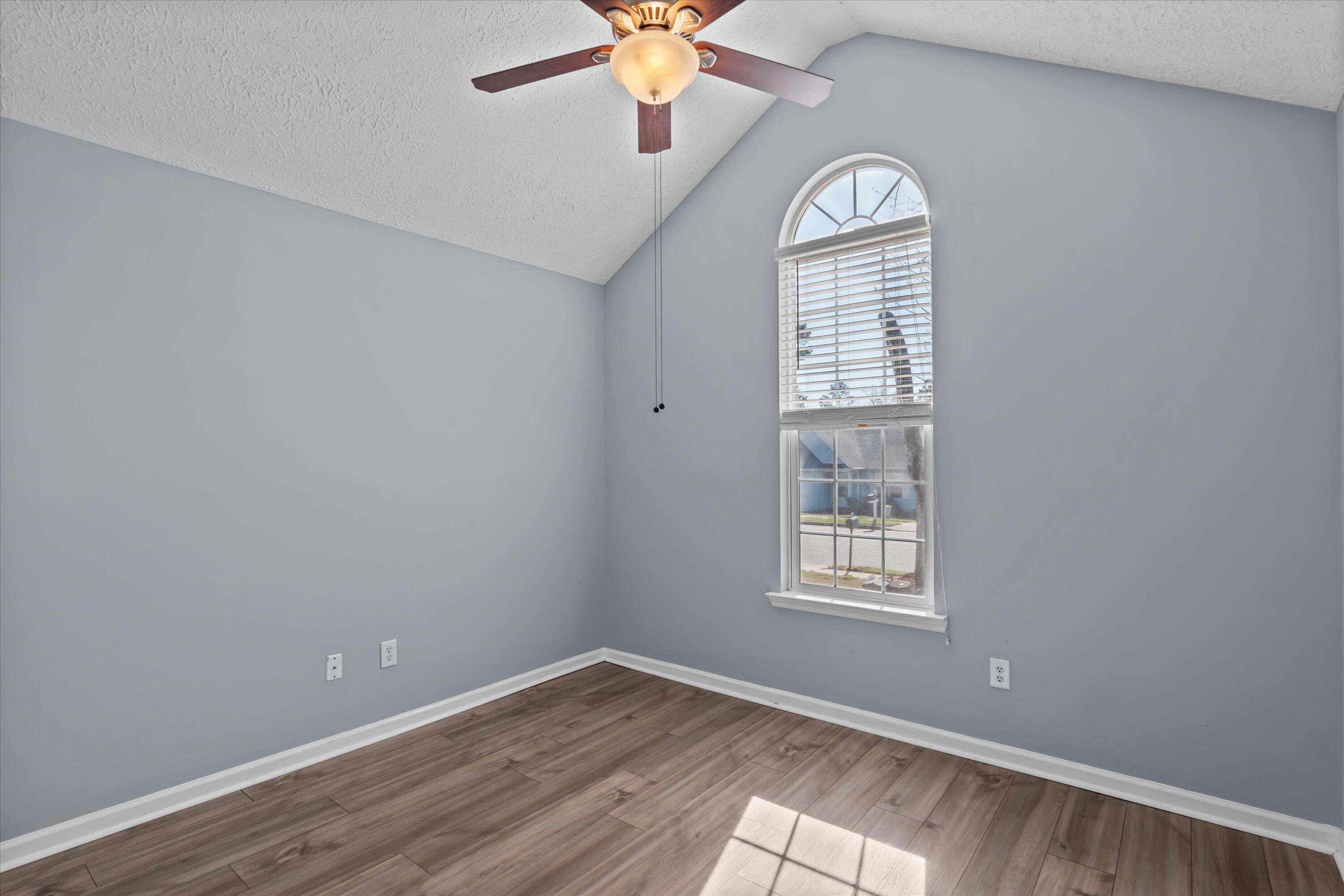 4423 SUMMERLIN Drive