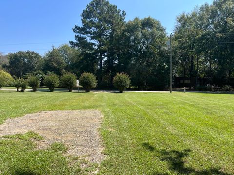 Tiny photo for 1051 Macdonald Street, Tignall, GA 30668 (MLS # 549626)