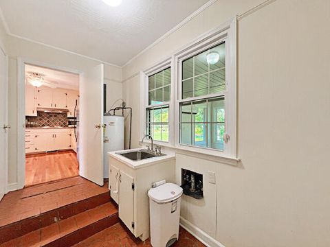 Tiny photo for 101 Parkwood Drive, Williston, SC 29853 (MLS # 547286)