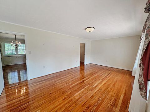 Tiny photo for 101 Parkwood Drive, Williston, SC 29853 (MLS # 547286)