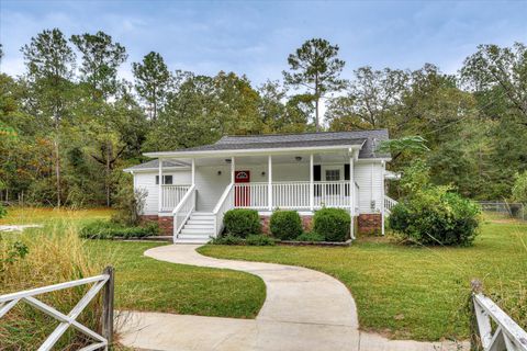 Tiny photo for 1321 Brett Road, Wadley, GA 30477 (MLS # 548186)