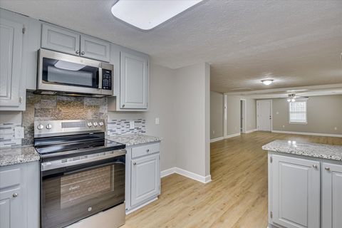 Tiny photo for 1321 Brett Road, Wadley, GA 30477 (MLS # 548186)
