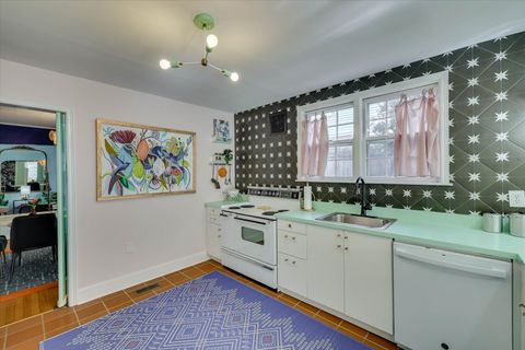 Tiny photo for 2844 Lombardy Court, Augusta, GA 30909 (MLS # 550978)