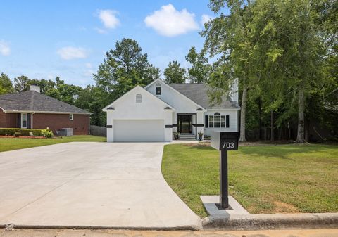 Photo of 703 Low Meadow Drive, Evans, GA 30809 (MLS # 543685) Photo of 703 Low Meadow Drive, Evans, GA 30809 (MLS # 543685)