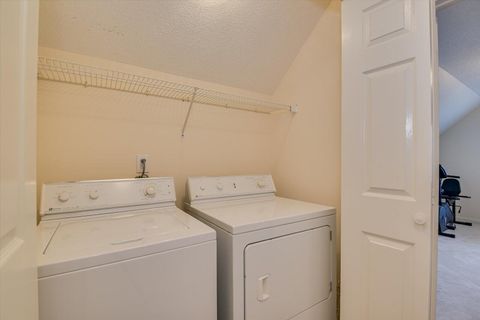 listing image 42
