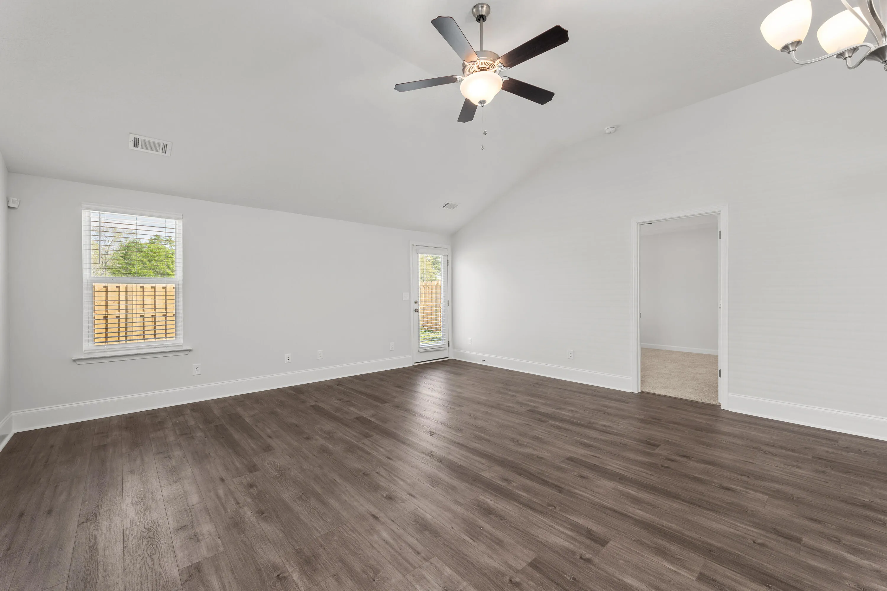 Graniteville, South Carolina 29829, United States, 2 Bedrooms Bedrooms, ,2 BathroomsBathrooms,Residential,Active,213851