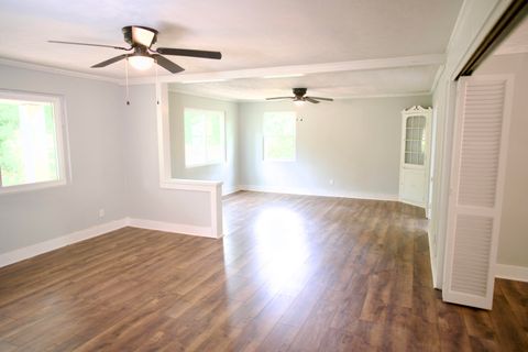 Tiny photo for 85 JOHN Street, Williston, SC 29853 (MLS # 541161)