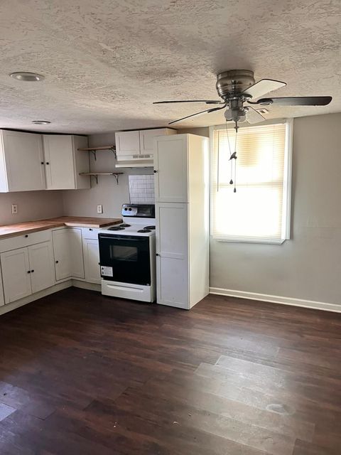 Tiny photo for 1621 12th Street, Augusta, GA 30901 (MLS # 550924)