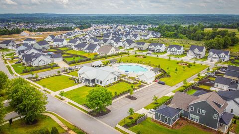 Tiny photo for 820 Sparrow Point Avenue, Evans, GA 30809 (MLS # 550870)