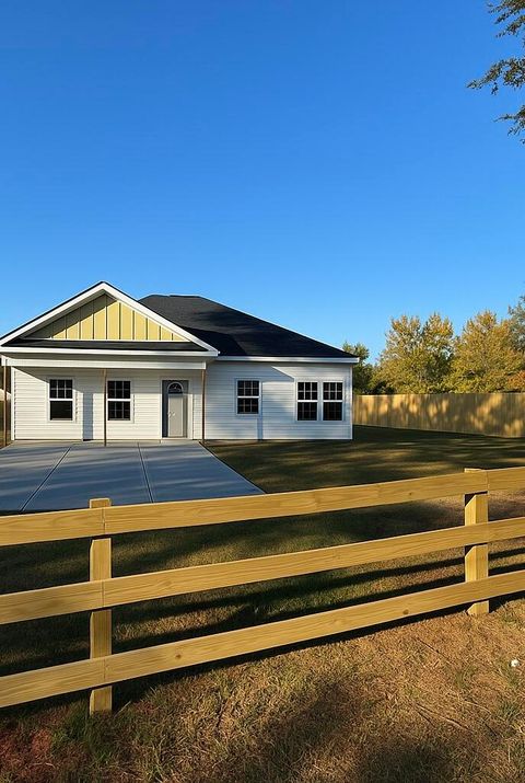 Photo of 1351 Hephzibah-Mcbean Road, Hephzibah, GA 30815 (MLS # 547392)