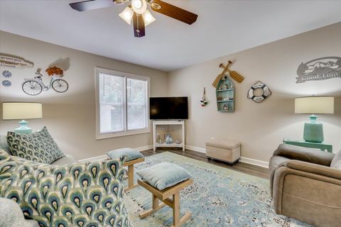 Tiny photo for 136 & 138 Edmunds Cemetery Road, McCormick, SC 29835 (MLS # 543632)