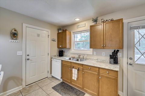 Tiny photo for 136 & 138 Edmunds Cemetery Road, McCormick, SC 29835 (MLS # 543632)