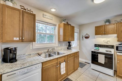Tiny photo for 136 & 138 Edmunds Cemetery Road, McCormick, SC 29835 (MLS # 543632)