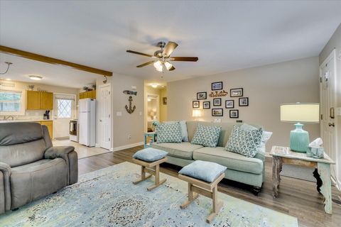 Tiny photo for 136 & 138 Edmunds Cemetery Road, McCormick, SC 29835 (MLS # 543632)