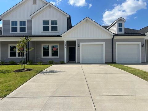Photo of 1085 Primrose Drive, North Augusta, SC 29860 (MLS # 536927) Photo of 1085 Primrose Drive, North Augusta, SC 29860 (MLS # 536927)