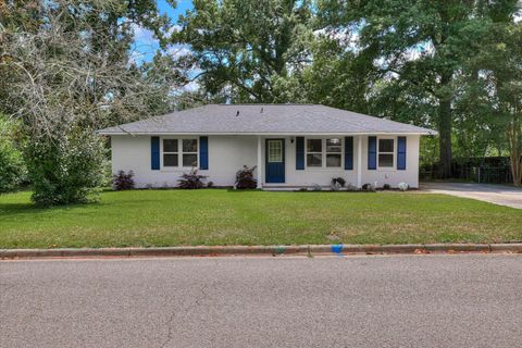 Photo of 3318 Westcliffe Court, Augusta, GA 30907 (MLS # 555564)