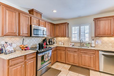 Tiny photo for 3014 Walton Way, Augusta, GA 30909 (MLS # 553206)