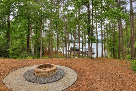 Tiny photo for 907 Patriots Point Point, McCormick, SC 29835 (MLS # 546802)
