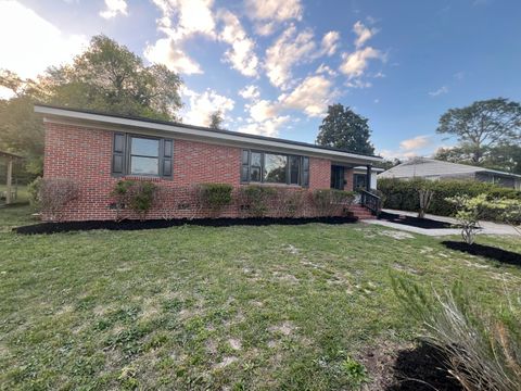 Photo of 1621 Pendleton Road, Augusta, GA 30904 (MLS # 553171)