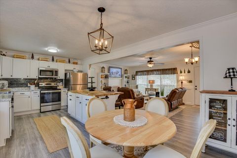 Tiny photo for 2491 Parkway Drive Drive, Augusta, GA 30904 (MLS # 547683)